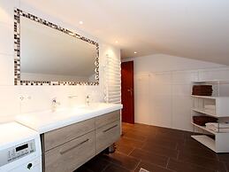 Spacious Chalet near Ski Area in Itter