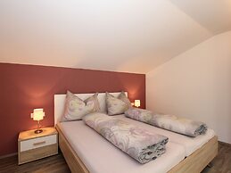 Spacious Chalet near Ski Area in Itter