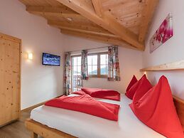 Apartment in Kaprun Ski-in Ski-out Slopes