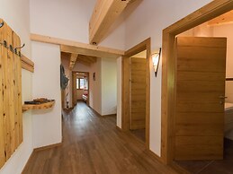 Apartment in Kaprun Ski-in Ski-out Slopes