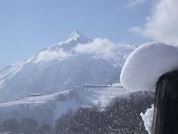 Apartment in Kaprun Ski-in Ski-out Slopes