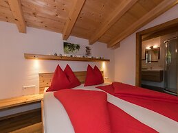 Apartment in Kaprun Ski-in Ski-out Slopes