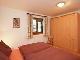 Sunlit Apartment near Ski Area in Mittersill