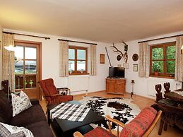 Sunlit Apartment near Ski Area in Mittersill