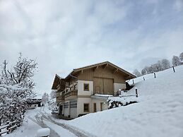 Flat in Mittersill Near Ski Lift