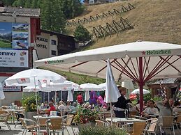Chalet in Vent Near Stablein Ski Lift