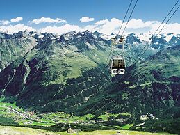 Chalet in Vent Near Stablein Ski Lift