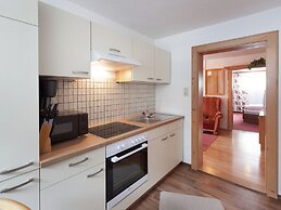Chalet in Vent Near Stablein Ski Lift