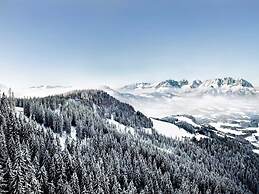 Apartment Kitzbuhel Near Ski Slopes