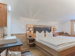 Apartment Brixen Near Ski Lift