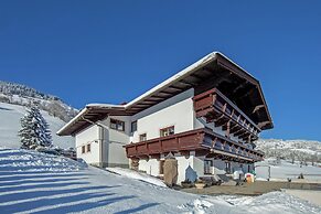 Apartment Brixen Near Ski Lift