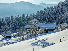 Apartment Brixen Near Ski Lift