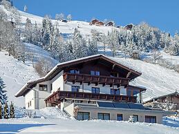 Apartment Brixen Near Ski Lift