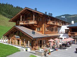 Apartment With Sauna and Ski In/out