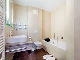 Apartment With Sauna and Ski In/out