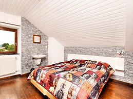 Lierneux Forest View Lodge