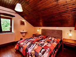 Lierneux Forest View Lodge