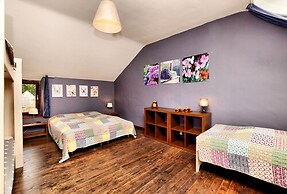 Lierneux Hillside Home