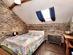 Lierneux Hillside Home
