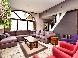 Lierneux Hillside Home