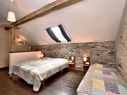 Lierneux Hillside Home