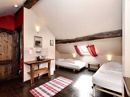 Lierneux Hillside Home