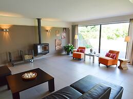 Family Villa, Profondeville