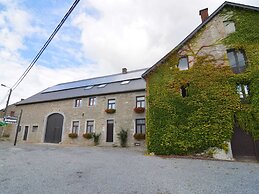 Spacious Ardennes Getaway