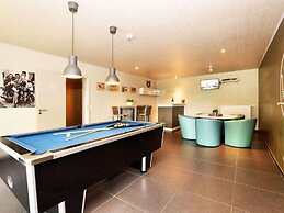 Spacious Family Villa in Soy