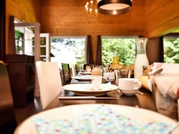 Spacious Family Villa in Soy