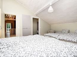 Spacious Family Villa in Soy