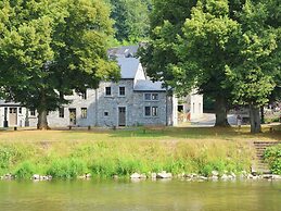 Spacious Place in Hamoir