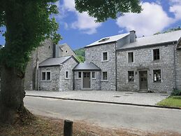 Spacious Place in Hamoir