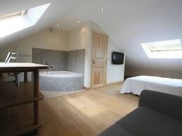 Spacious Place in Hamoir