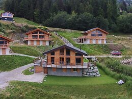 Chalet in La Tzoumaz Near Ski Slopes