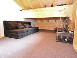 Chalet in La Tzoumaz Near Ski Slopes