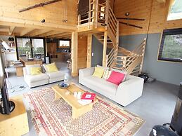 Chalet in La Tzoumaz Near Ski Slopes