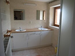 Spacious Stay With Terrace
