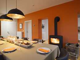 Charming Fens Family Home