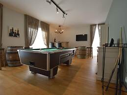 Charming Fens Family Home