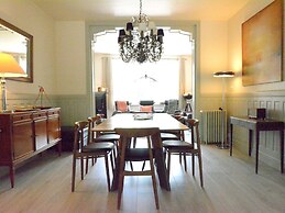 Child Friendly Holiday Home in Bouillon near River
