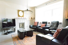 Child Friendly Holiday Home in Bouillon near River