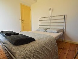 Group House With 3 Apartment for Family