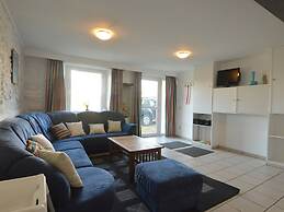 Group House With 3 Apartment for Family