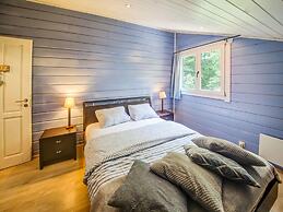 Chalet With Sauna Near Durbuy