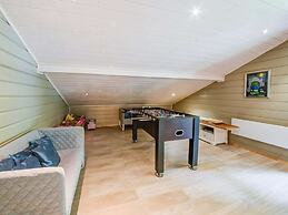 Chalet With Sauna Near Durbuy