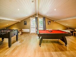 Chalet With Sauna Near Durbuy