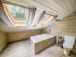 Chalet With Sauna Near Durbuy