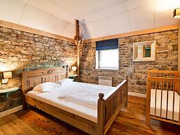 Holiday Home in Sourbrodt With Pool & Sauna
