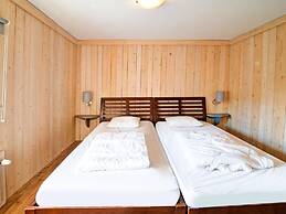 Holiday Home in Sourbrodt With Pool & Sauna